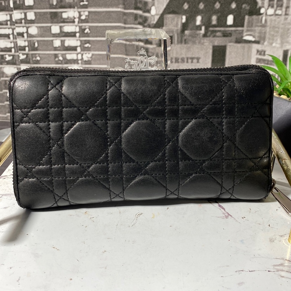 Authentic Christian Dior Cannage Leather Zippy Long Wallet - Picture 6 of 17
